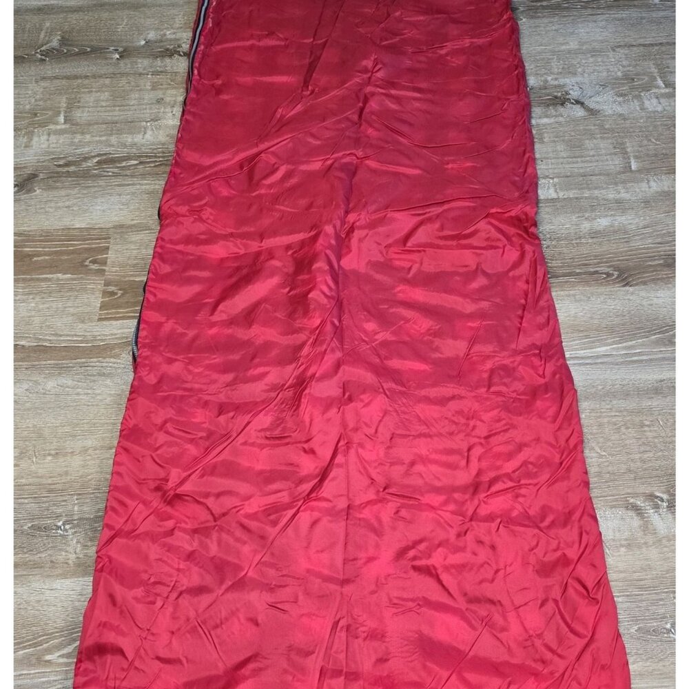 Coleman Marlboro Unlimited Sleeping Bag Red Plaid Lining 79” x 34” Pre-Owned